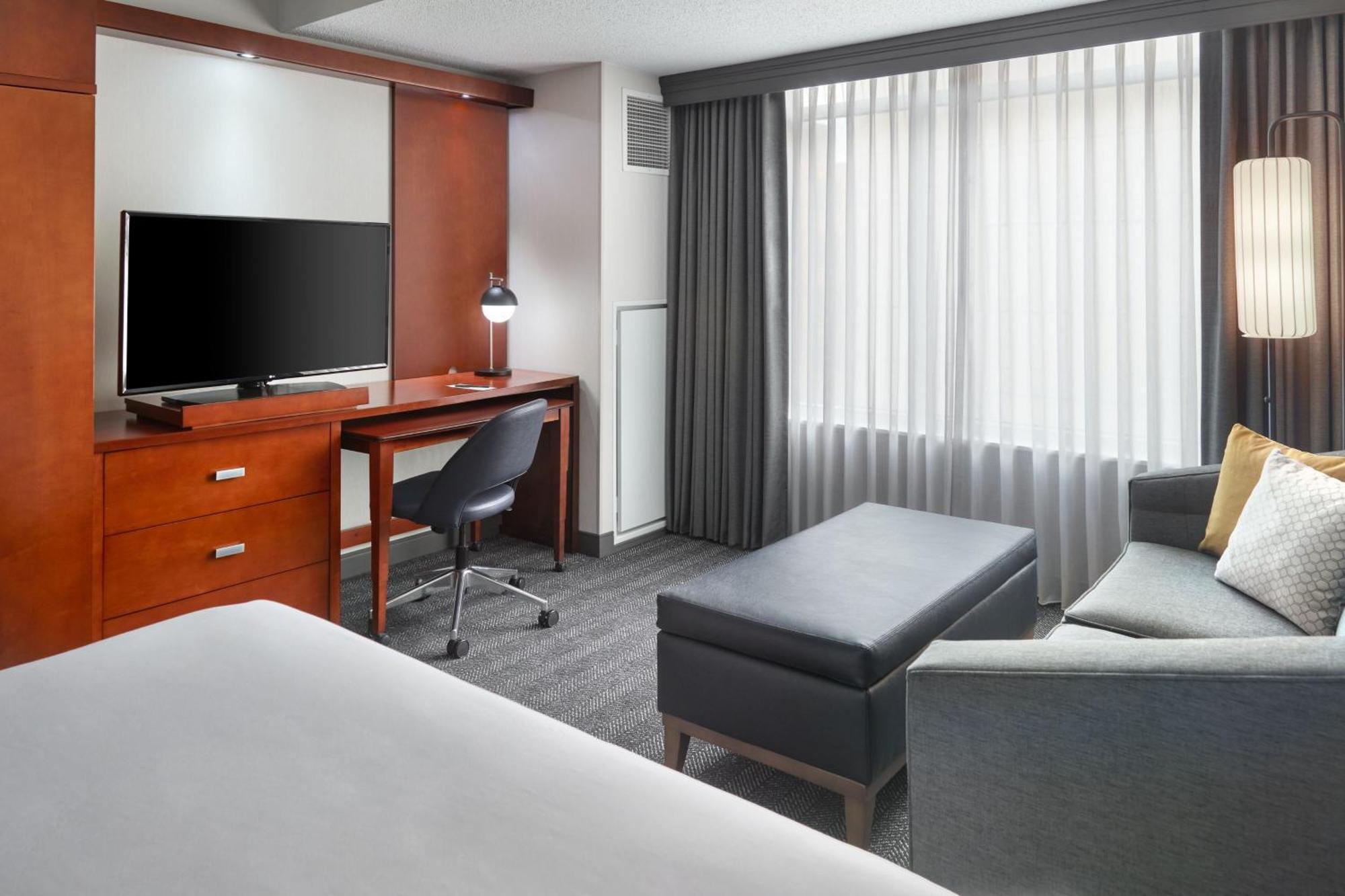 คอร์ตยาร์ด วอชิงตัน ดีซี/ฟอกกี้บอททอม Hotel ภายนอก รูปภาพ